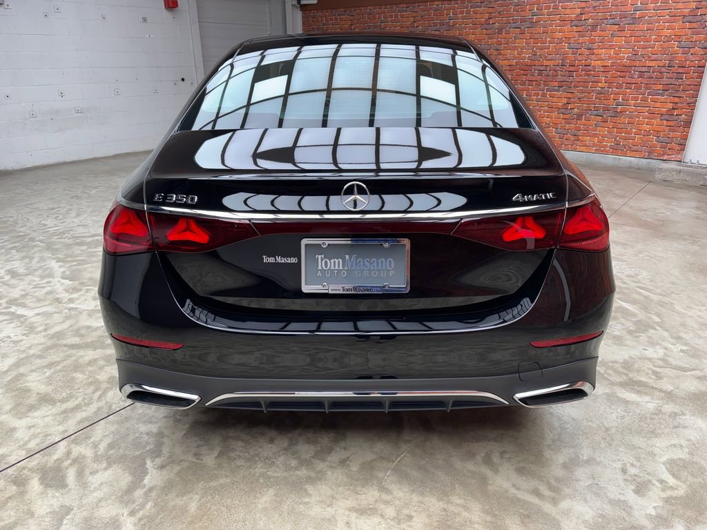 Used 2026 Mercedes-Benz E 350 4MATIC Sedan image 4