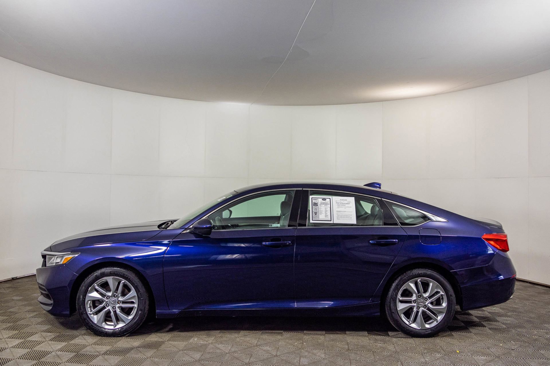 Used 2018 Honda Accord LX image 16