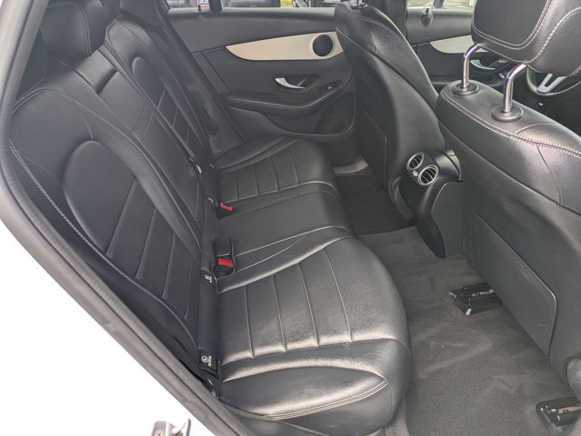 Used 2020 Mercedes-Benz GLC 300 4MATIC image 21
