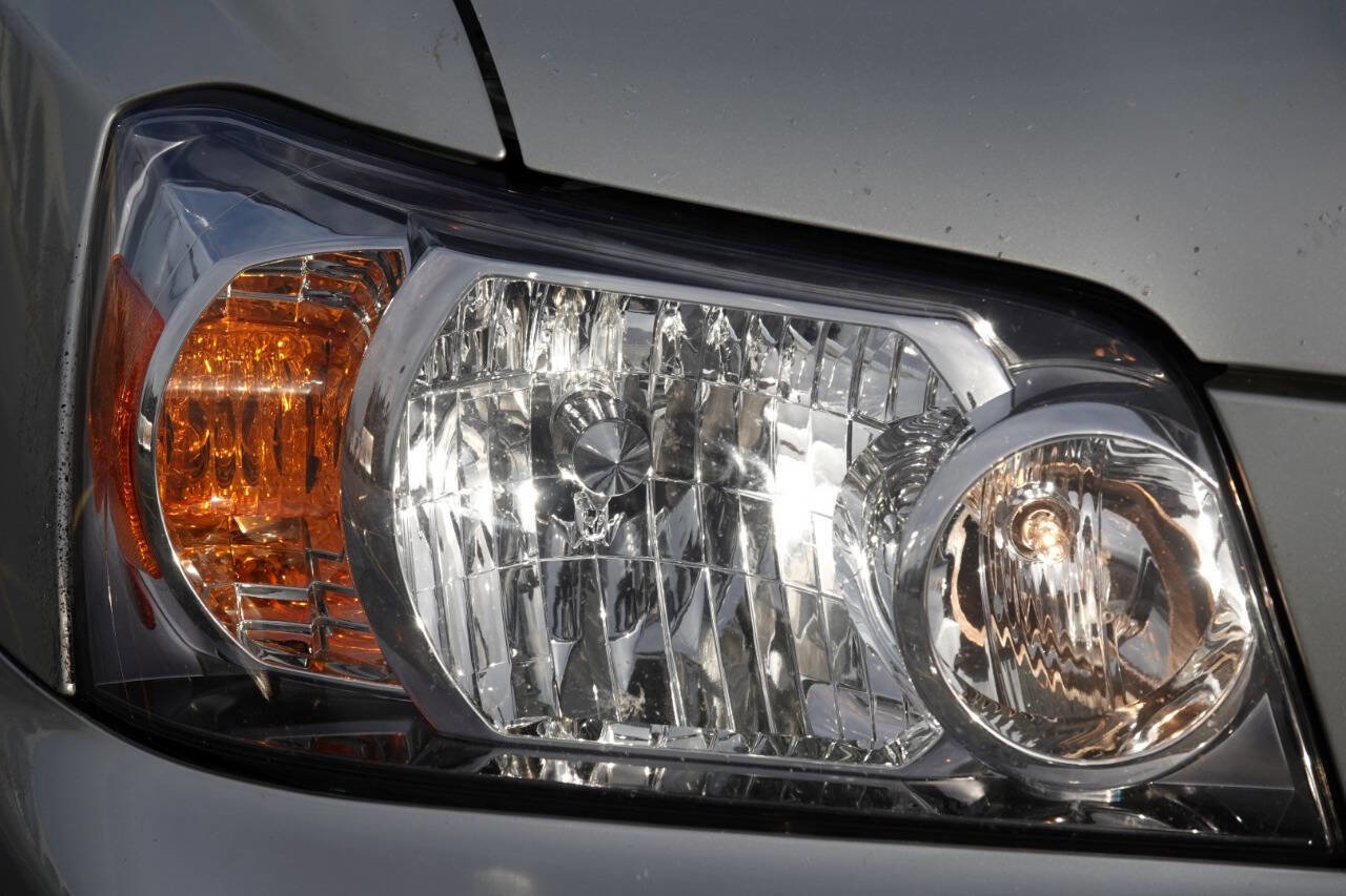 Used 2005 Toyota Highlander Limited AWD/4WD image 42