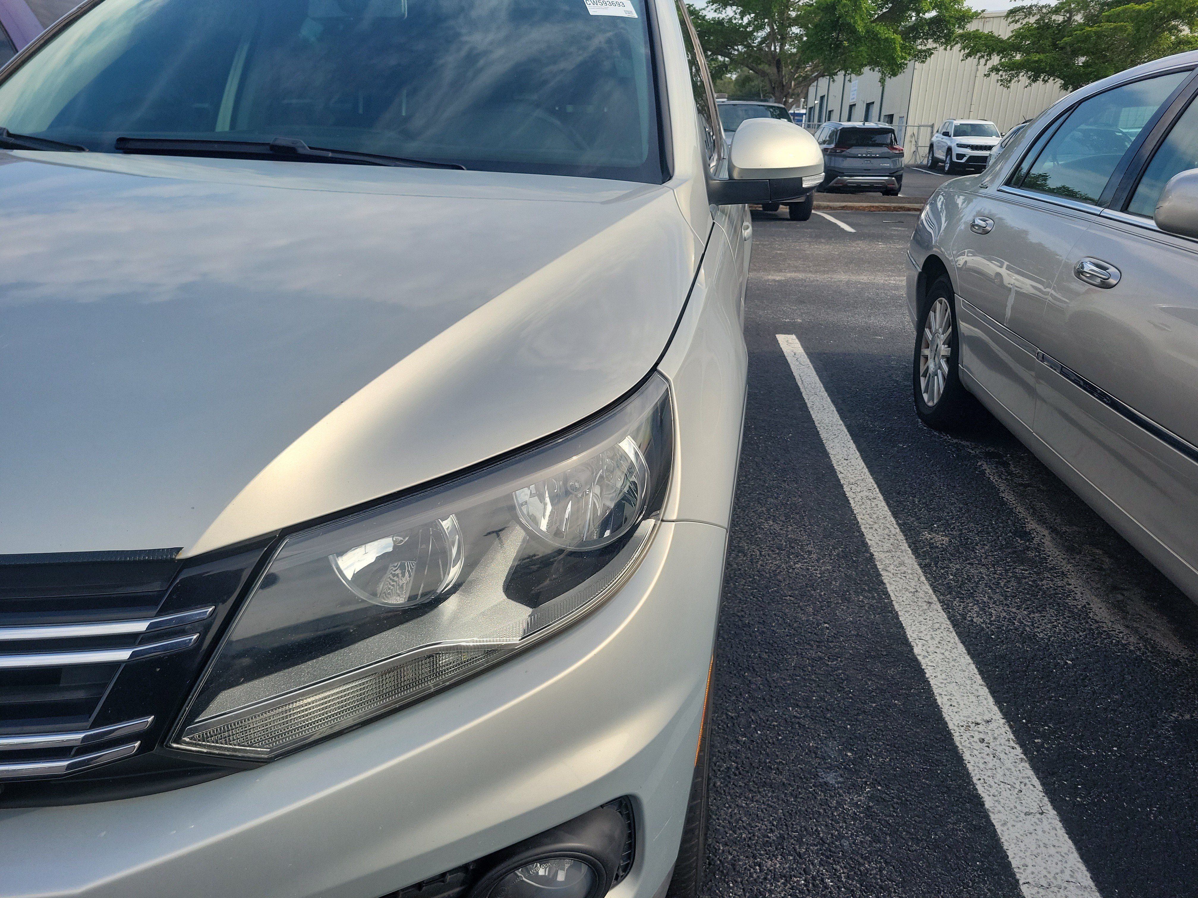 Used 2012 Volkswagen Tiguan S AWD/4WD image 5