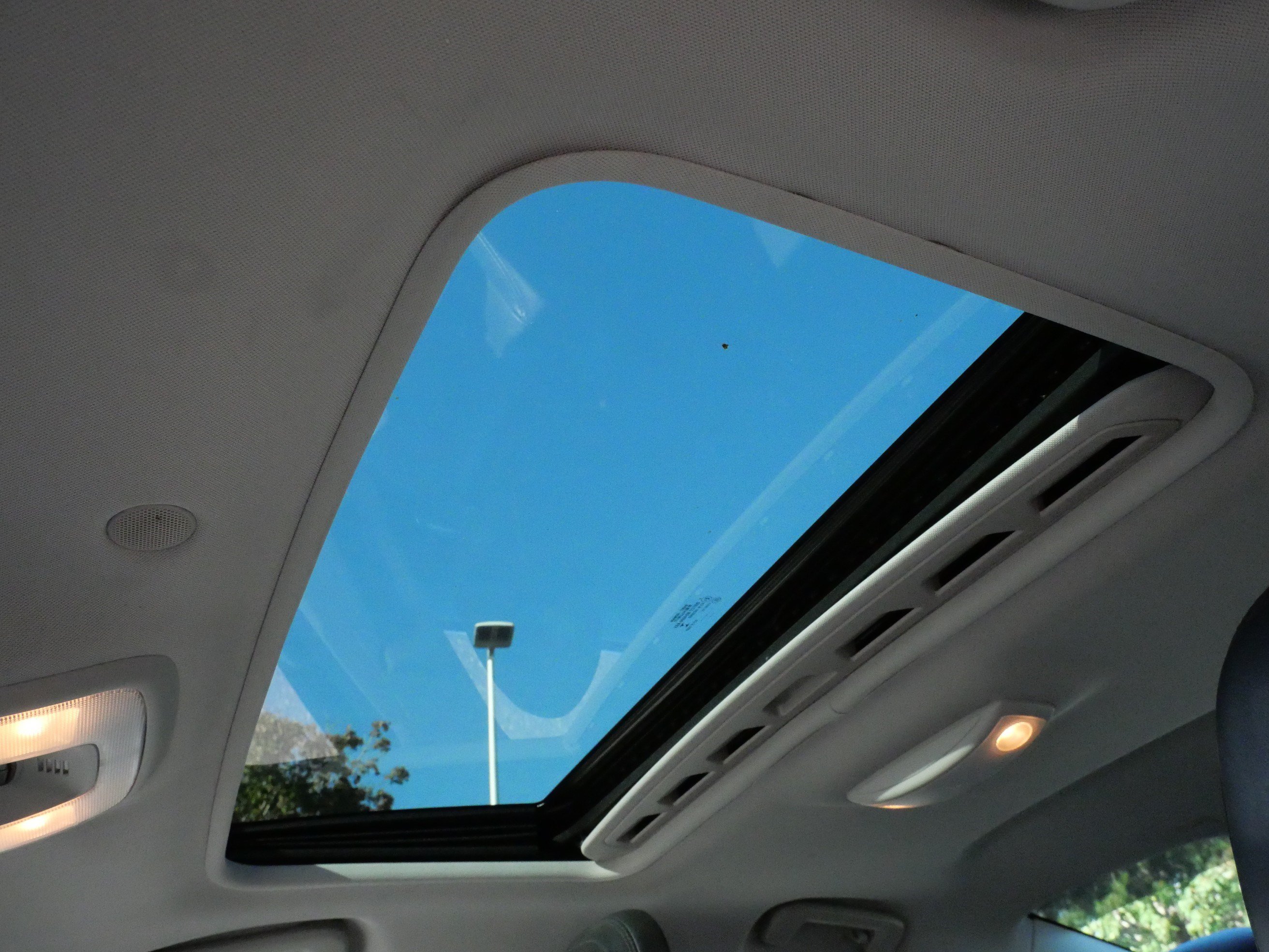 Used 2014 Volvo S60 T5 FWD image 30