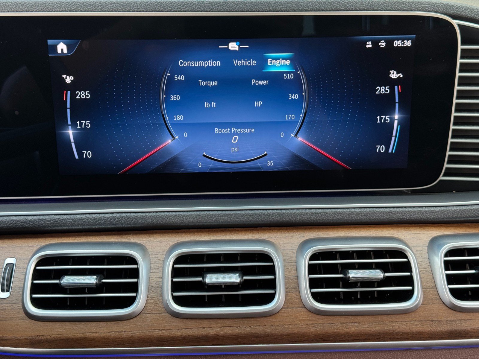 Used 2024 Mercedes-Benz GLE 580 4MATIC w/ 3rd Row Seat Package image 32