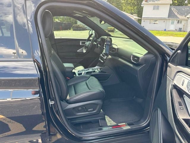 Used 2024 Ford Explorer ST w/ Equipment Group 401A AWD/4WD image 5