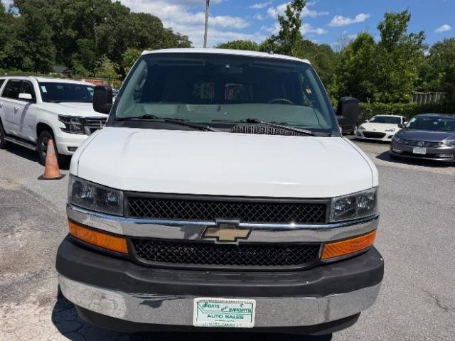 Used 2017 Chevrolet Express 3500 LT w/ LT Preferred Equipment Group RWD image 8