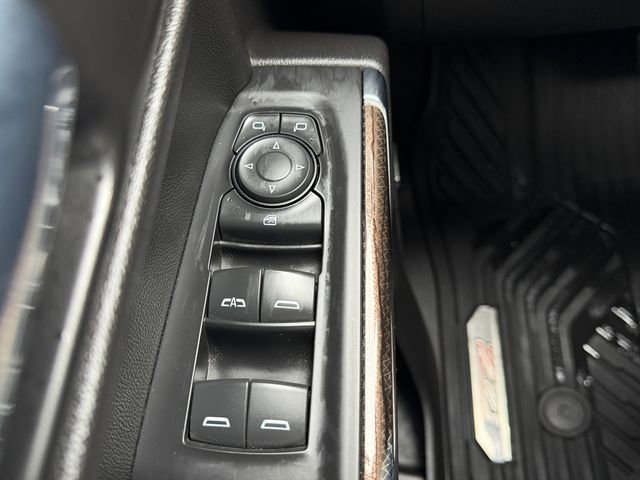 Used 2021 Chevrolet Silverado 1500 LT Trail Boss w/ Convenience Package II AWD/4WD image 18