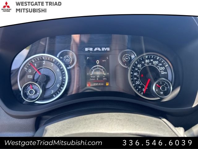 Used 2023 RAM 3500 Tradesman w/ Chrome Appearance Group AWD/4WD image 12