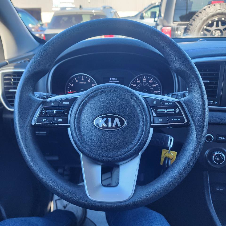 Used 2020 Kia Sportage LX AWD/4WD image 7
