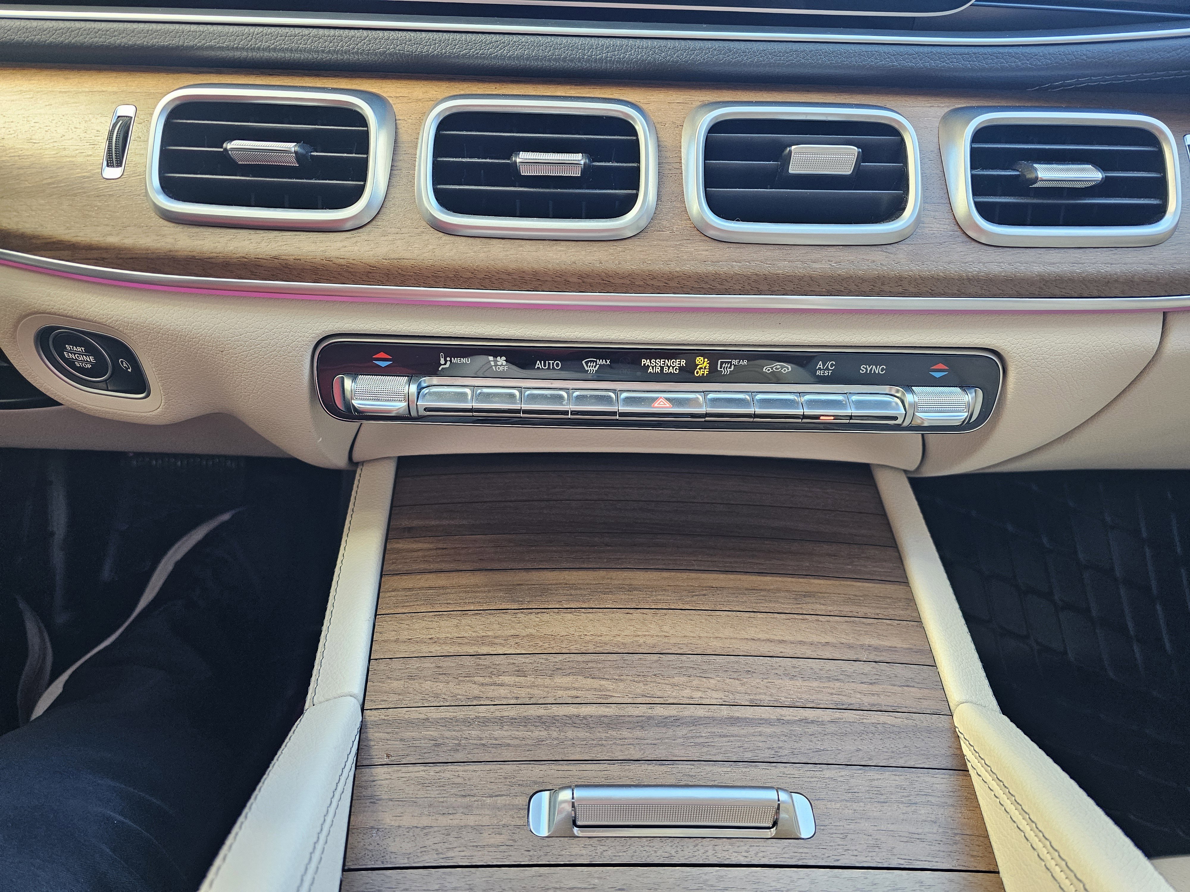 Used 2023 Mercedes-Benz GLS 450 4MATIC image 24