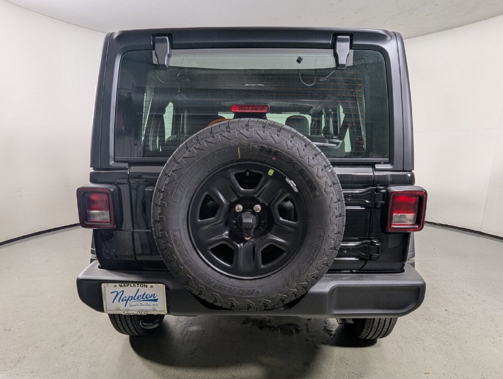 New 2026 Jeep Wrangler Unlimited Sport AWD/4WD image 7