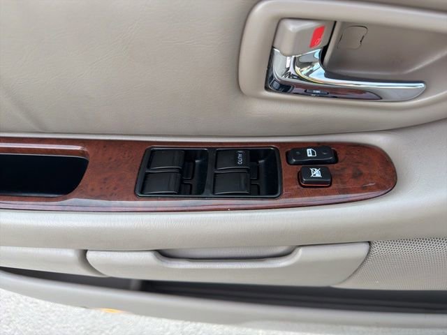 Used 2003 Toyota Avalon XLS FWD image 19