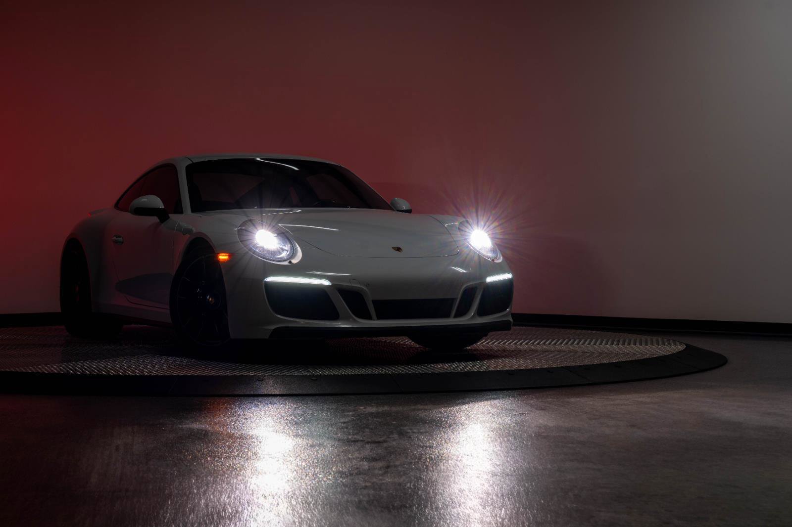 Used 2018 Porsche 911 Carrera GTS image 26