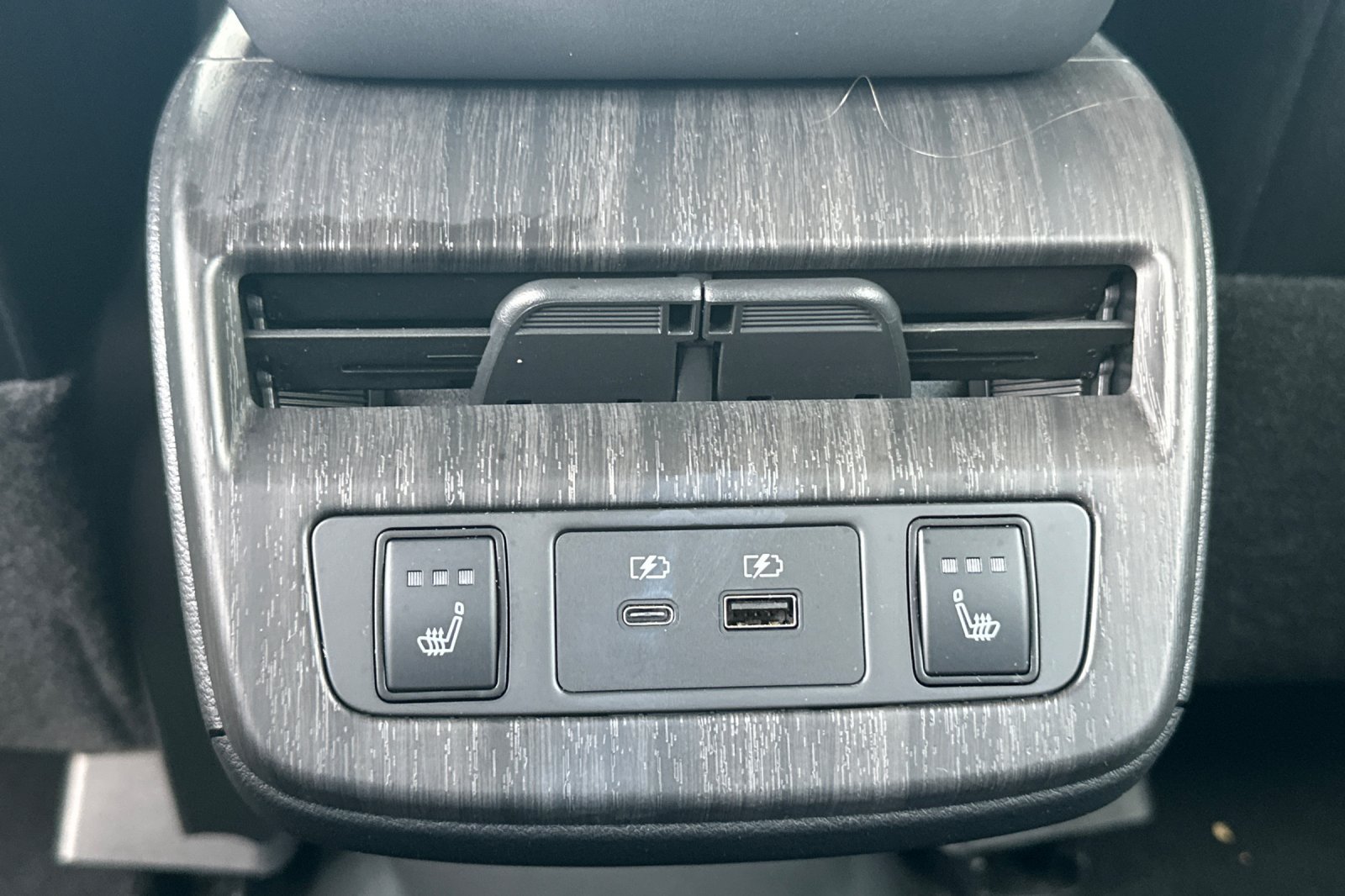 Certified 2024 Nissan Ariya FWD image 14