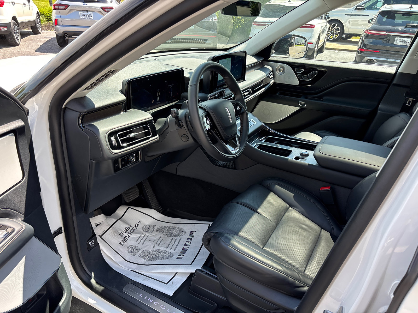 New 2026 Lincoln Aviator Reserve AWD/4WD image 24