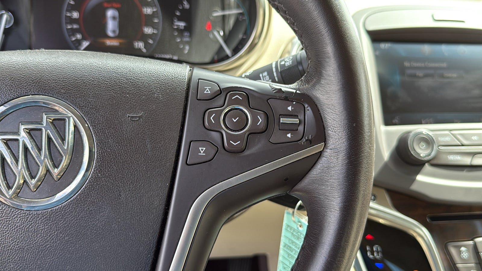 Used 2014 Buick LaCrosse FWD image 13