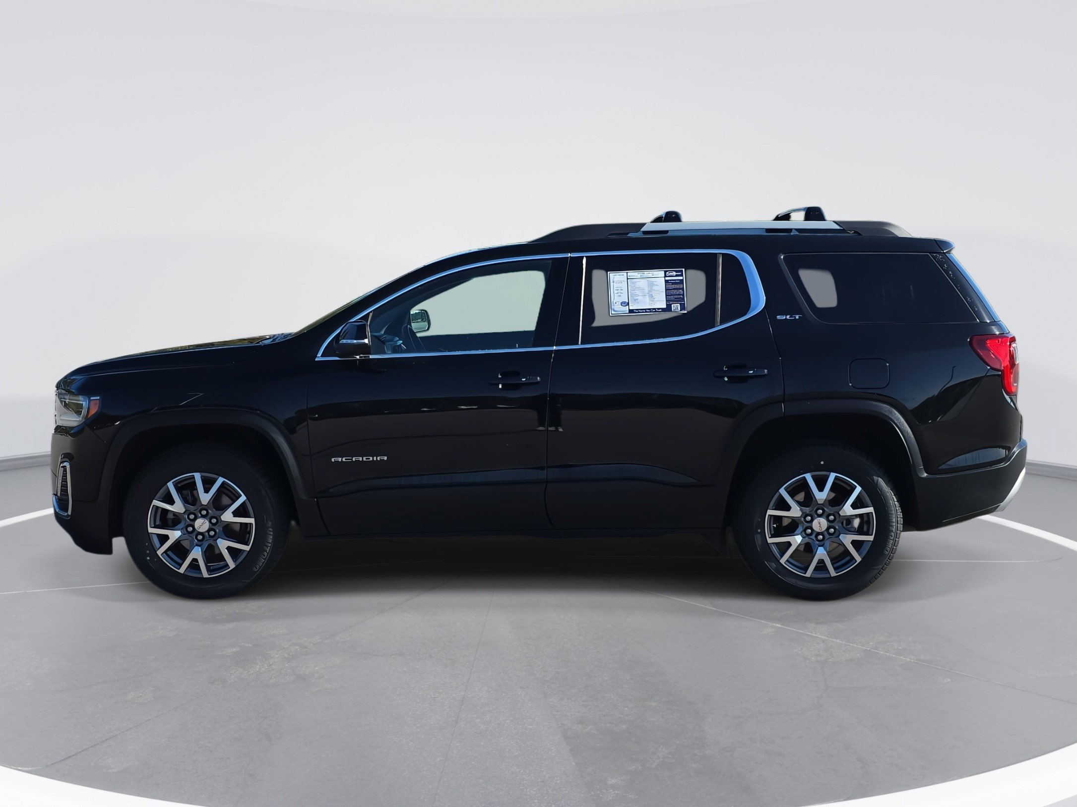 Used 2023 GMC Acadia SLT w/ Technology Package image 8