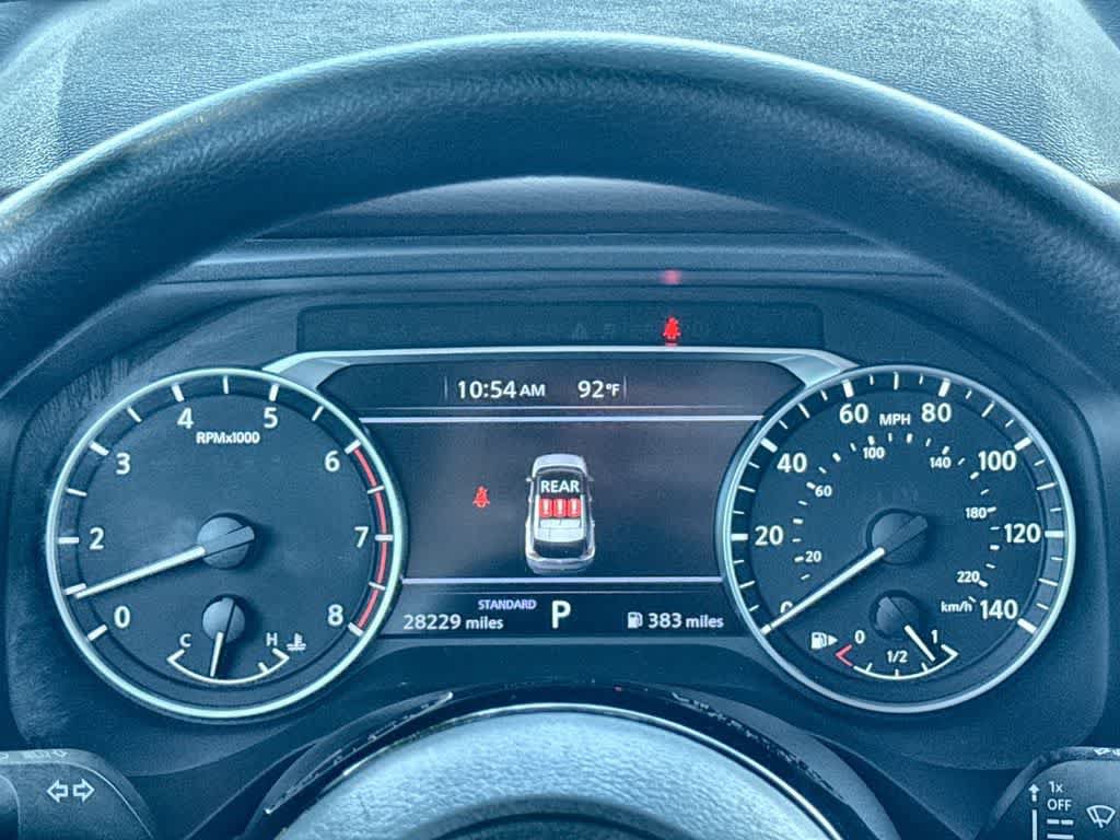 Used 2023 Nissan Rogue SV FWD image 16