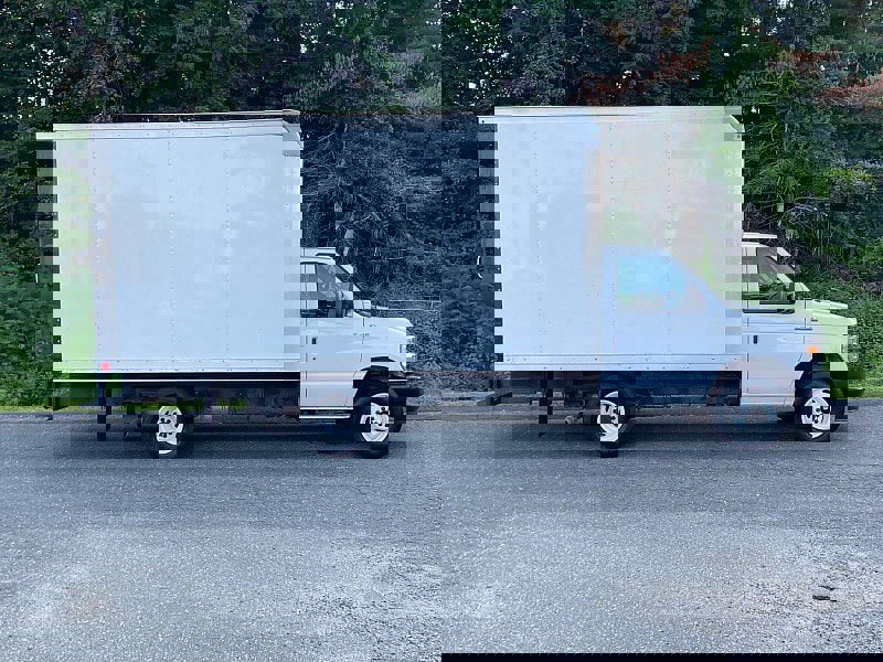 Certified 2021 Ford E-450 and Econoline 450 Super Duty w/ Power Windows & Locks Group image 5