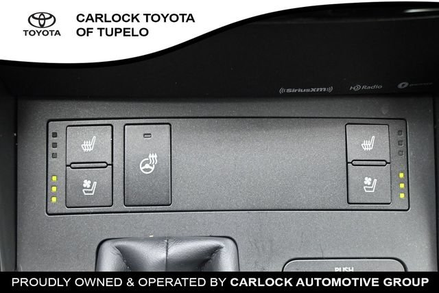 Used 2025 Lexus IS 300 w/ Comfort Package RWD image 39