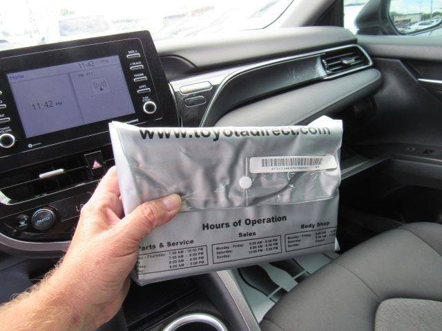 Used 2023 Toyota Camry LE FWD image 35
