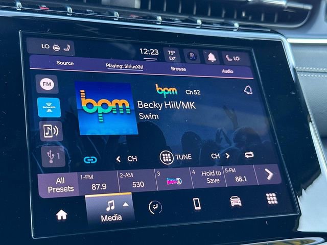 New 2025 Jeep Grand Cherokee L Laredo w/ Luxury Tech Group I image 28