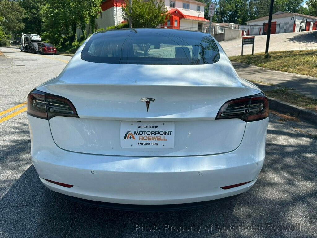 Used 2018 Tesla Model 3 Long Range RWD image 9