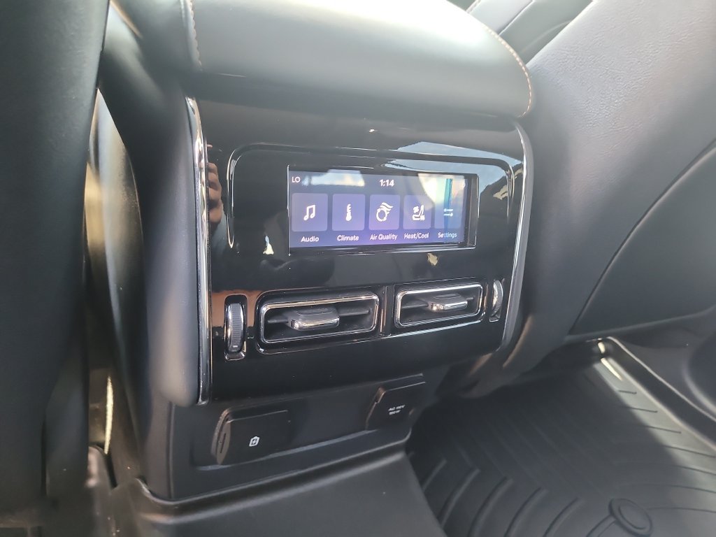 Certified 2025 Lincoln Aviator Black Label AWD/4WD image 15