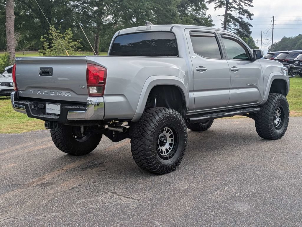 Used 2021 Toyota Tacoma SR5 RWD image 6