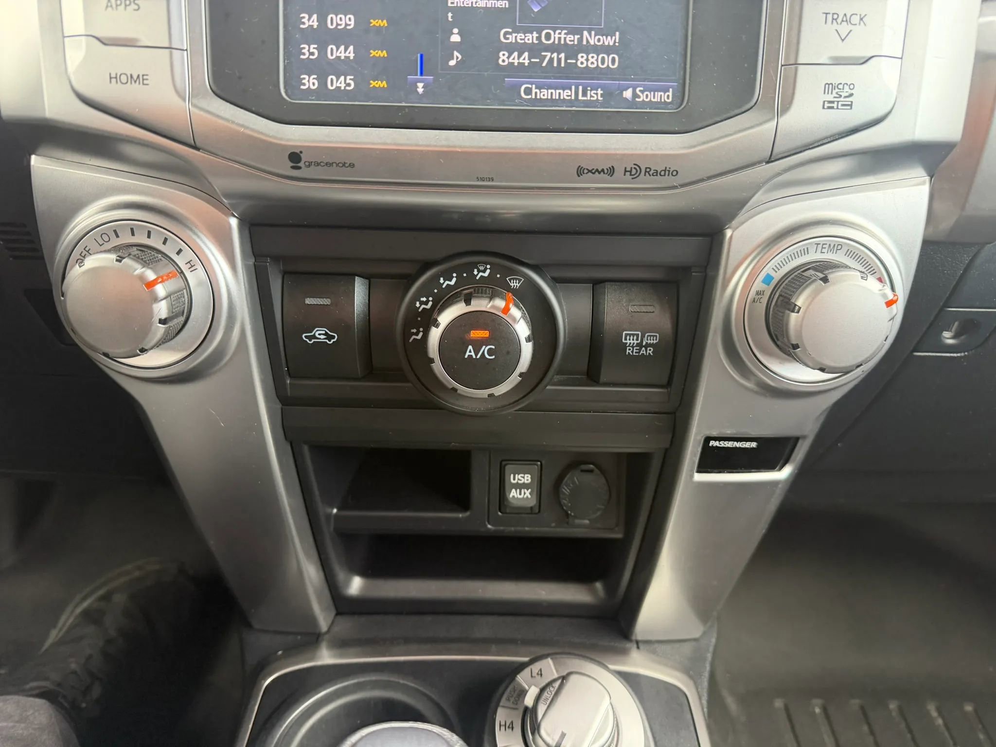 Used 2016 Toyota 4Runner SR5 AWD/4WD image 27