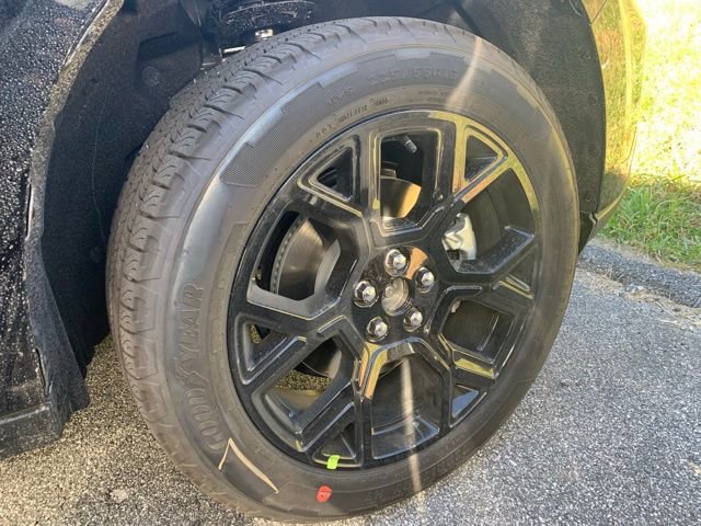 New 2025 Ford Maverick XLT w/ XLT Luxury Package image 30