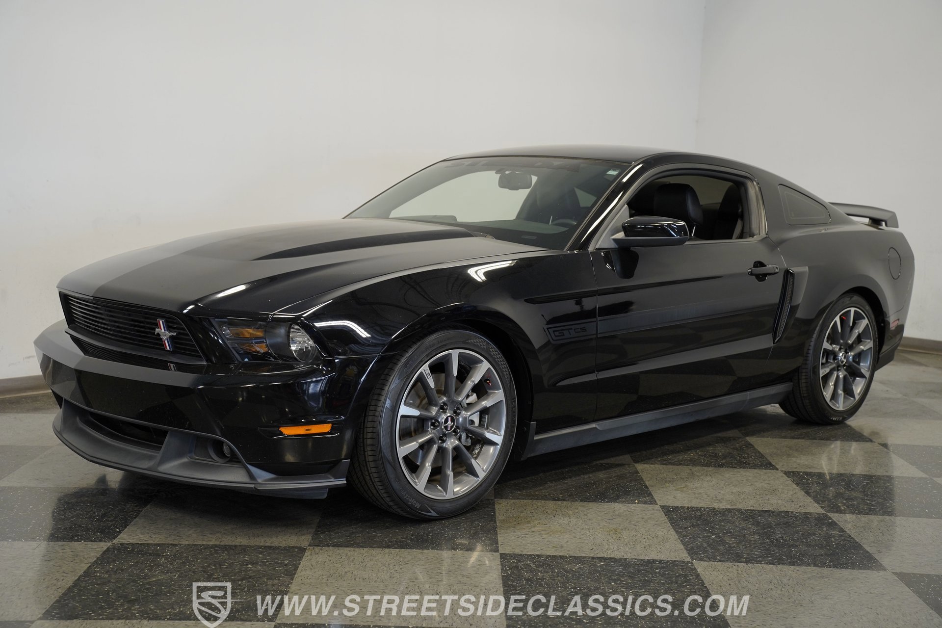 Used 2012 Ford Mustang GT Premium image 6