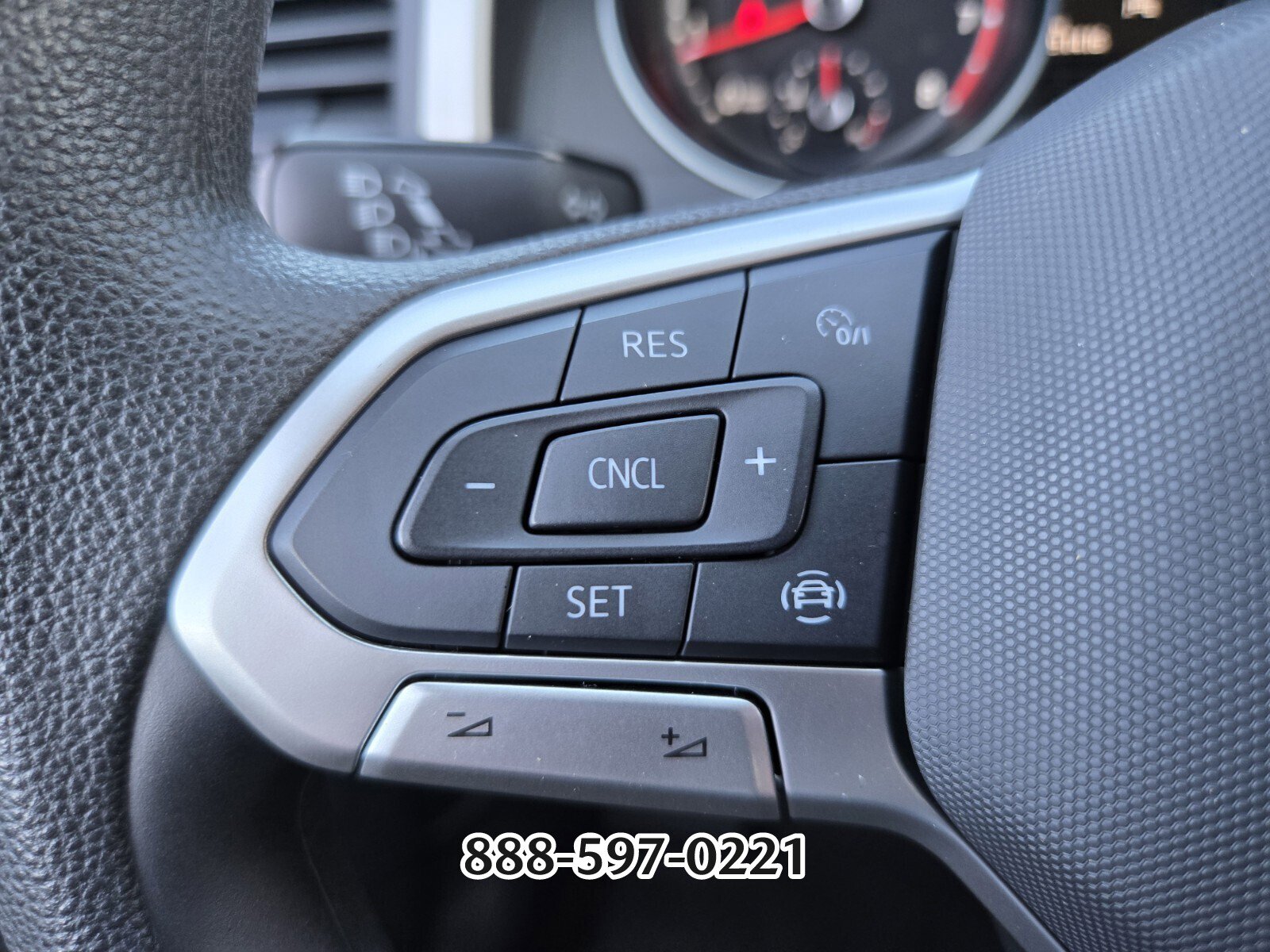 Used 2021 Volkswagen Atlas S image 29