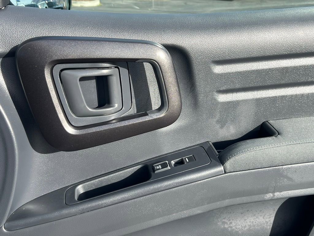 Used 2014 Honda Ridgeline Sport image 16