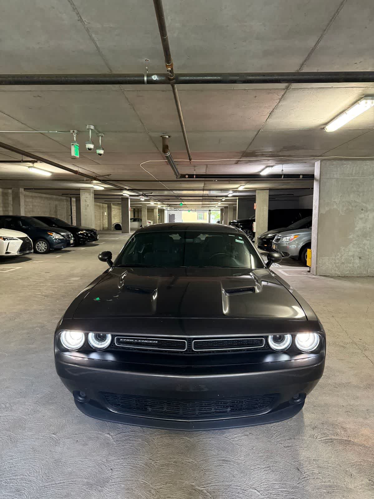 Used 2022 Dodge Challenger SXT RWD image 31