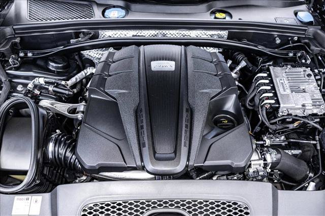 Used 2022 Porsche Macan S AWD/4WD image 28