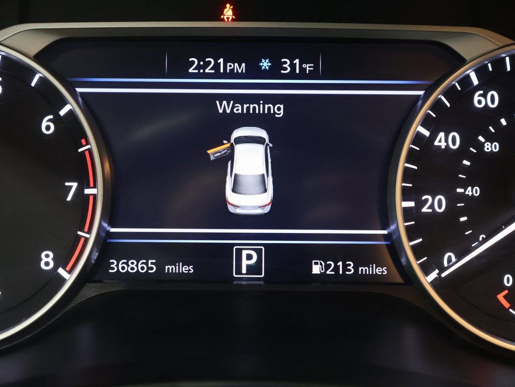 Used 2023 Nissan Sentra SR image 39