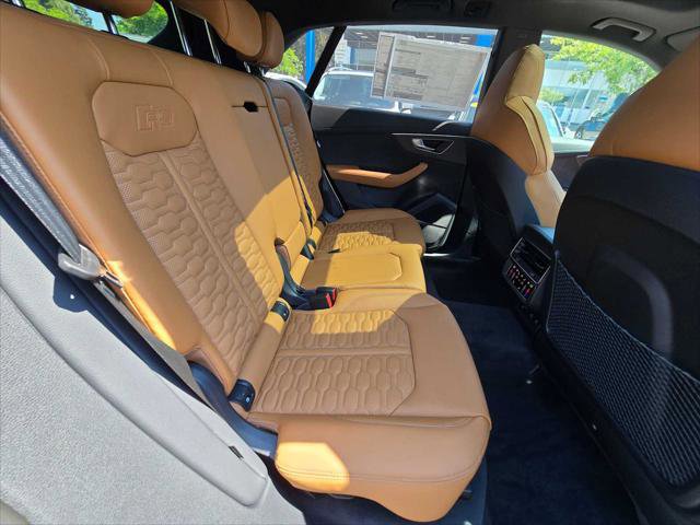 New 2025 Audi RS Q8 performance image 14