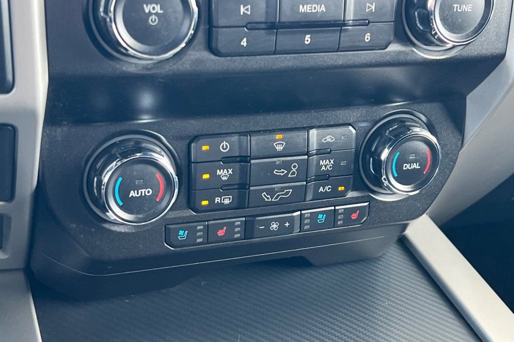 Used 2019 Ford F150 Lariat AWD/4WD image 17