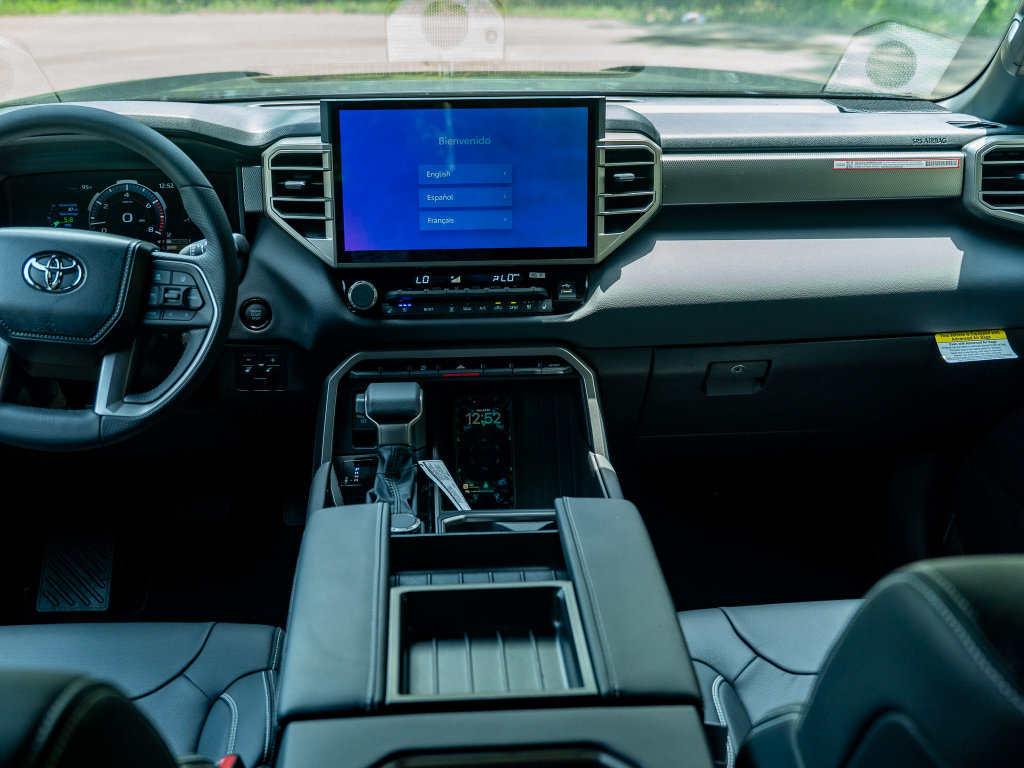 New 2026 Toyota Tundra Limited AWD/4WD image 19