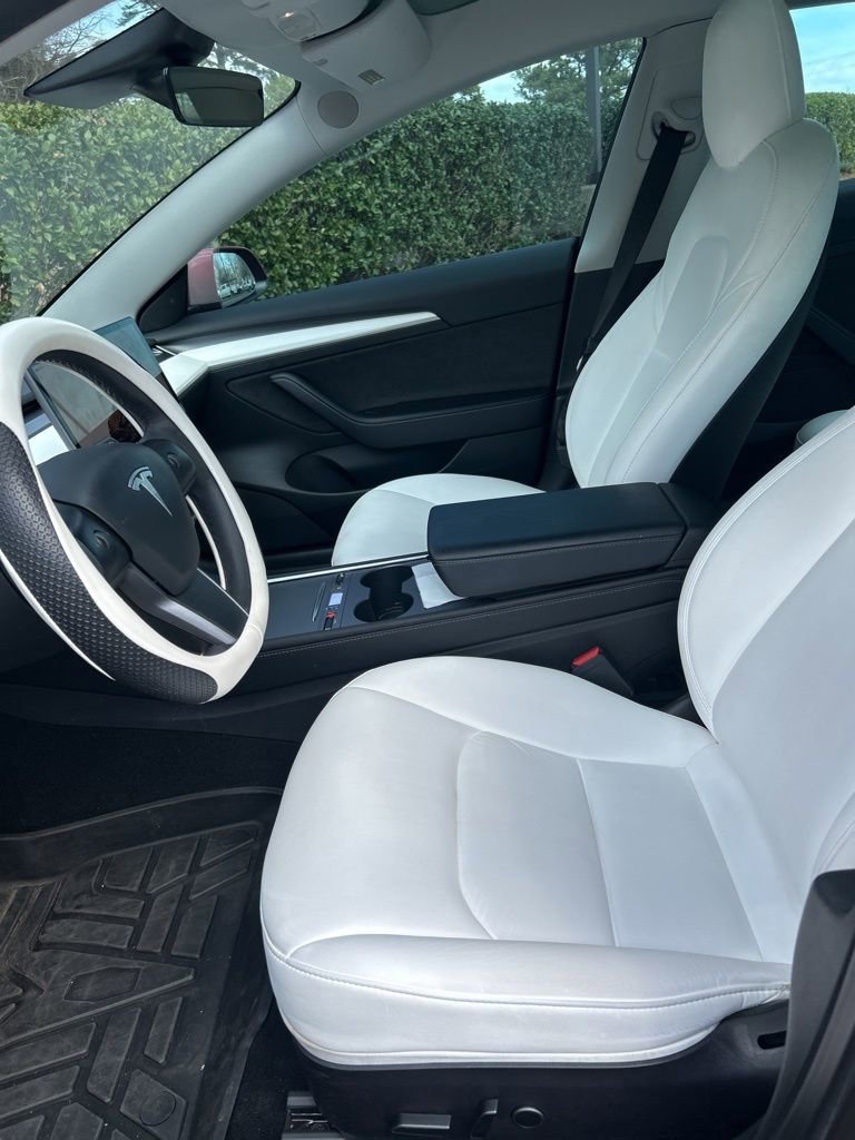 Used 2022 Tesla Model 3 image 24