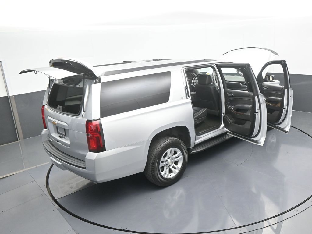 Used 2018 Chevrolet Suburban LT image 70