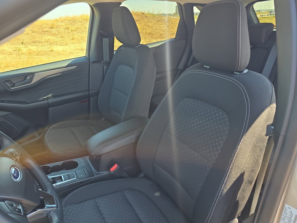 Used 2023 Ford Escape Active image 12