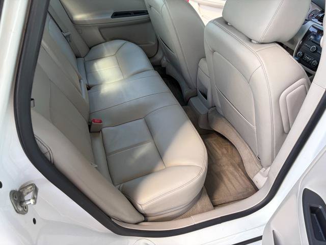 Used 2013 Chevrolet Impala LTZ FWD image 14