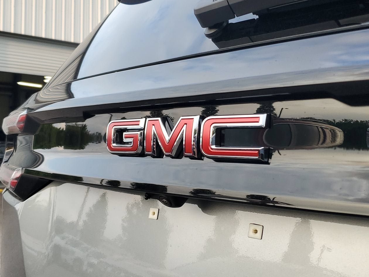 New 2026 GMC Acadia Elevation w/ Black Edition FWD image 7