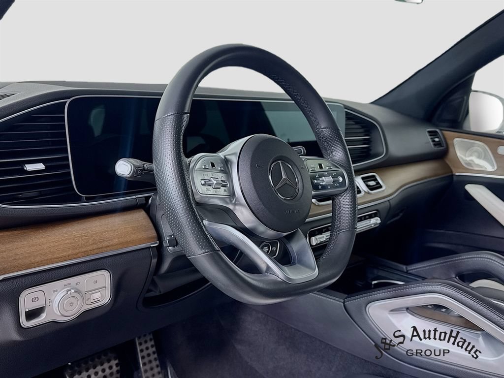 Used 2022 Mercedes-Benz GLE 350 4MATIC w/ AMG Line Exterior image 9