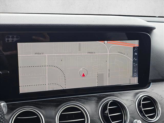 Used 2018 Mercedes-Benz E 400 4MATIC Wagon image 25