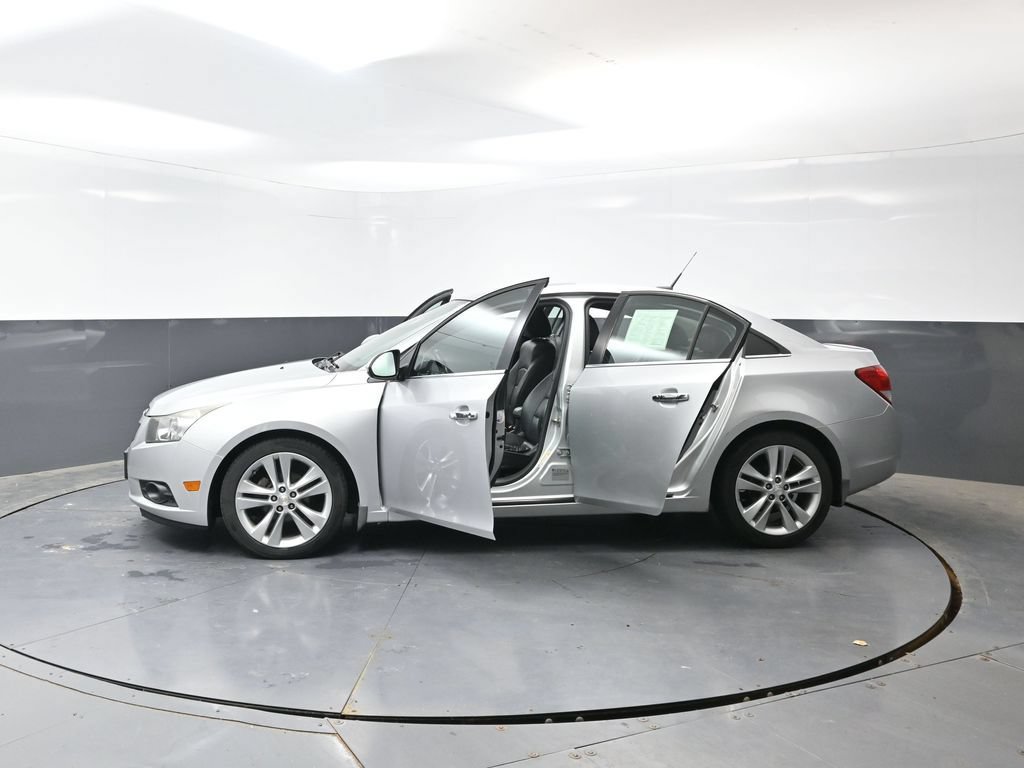 Used 2013 Chevrolet Cruze LTZ FWD image 57