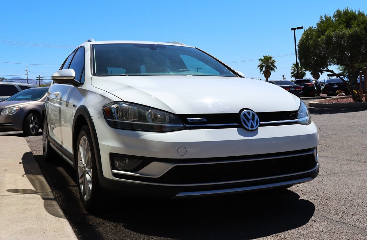 Used 2019 Volkswagen Golf Alltrack S AWD/4WD image 18