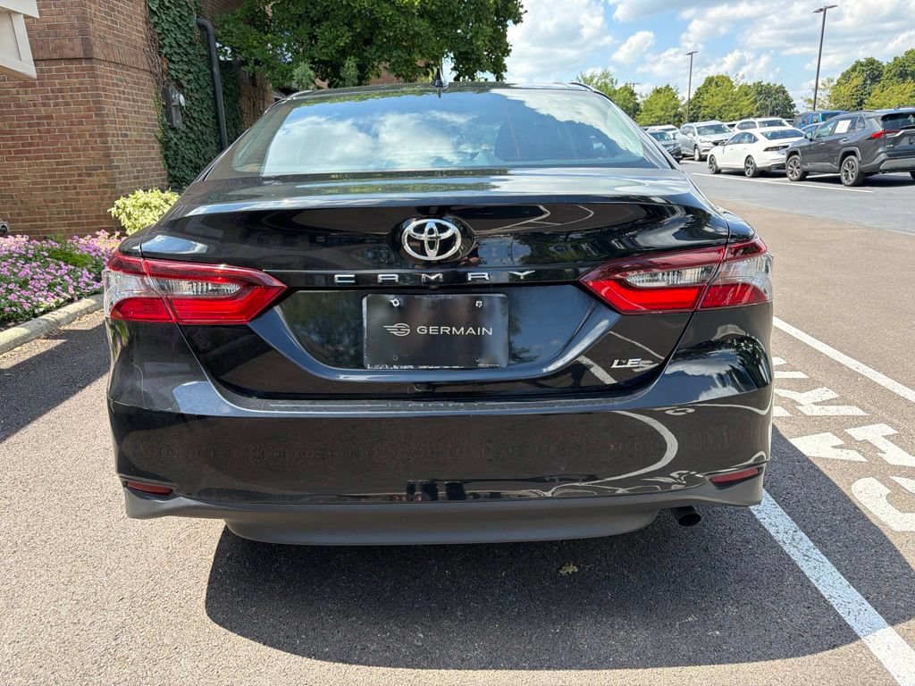Used 2021 Toyota Camry LE w/ Convenience Package FWD image 7