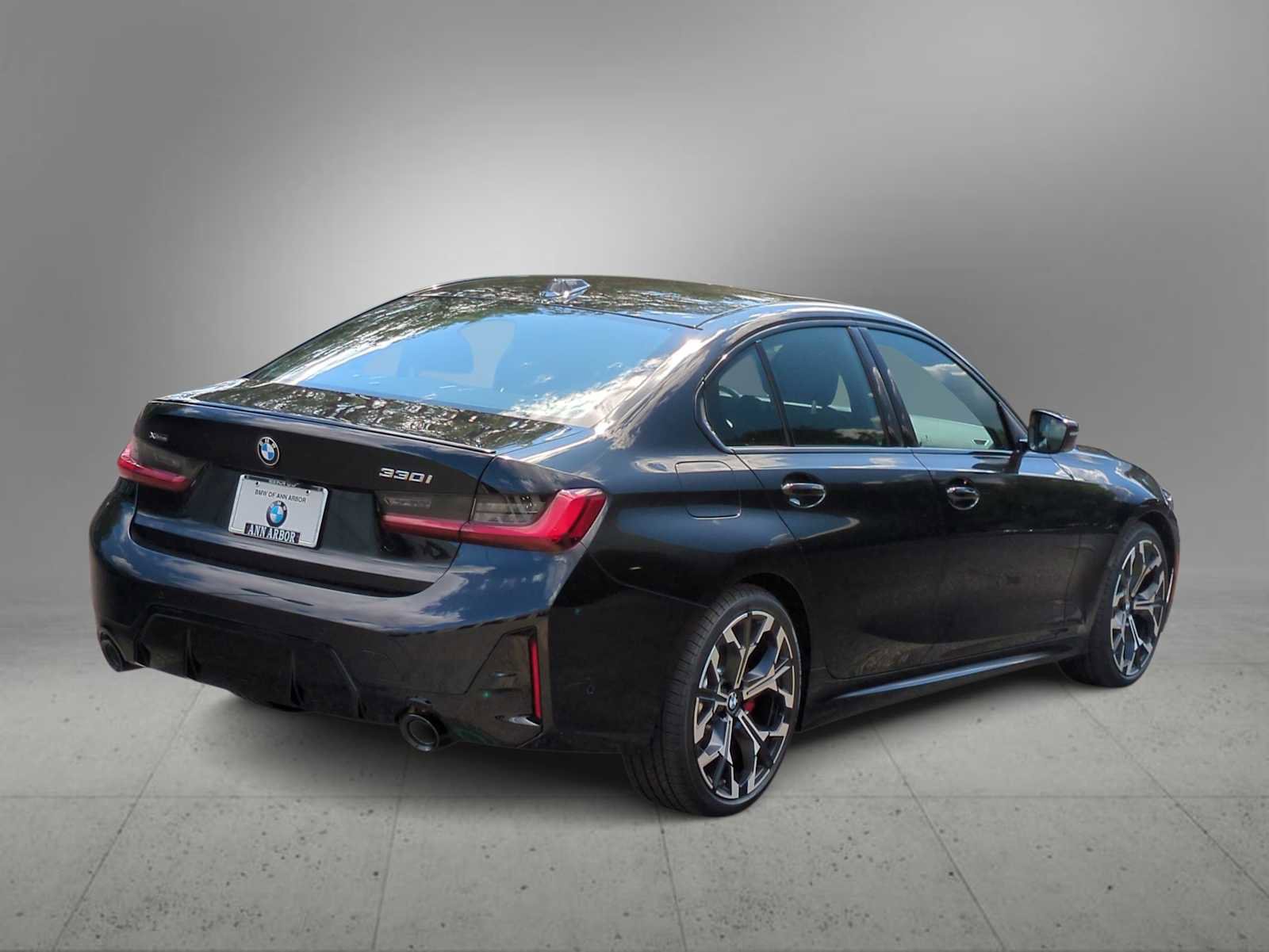 New 2025 BMW 330i xDrive Sedan w/ M Sport Package image 8